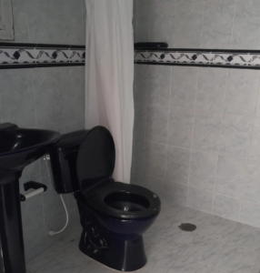 CASA EN ARRIENDO EN URB. LUIS ANTONIO