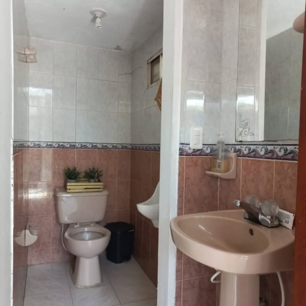 CASA PATIO EN ARRIENDO EN EL ACUEDUCTO