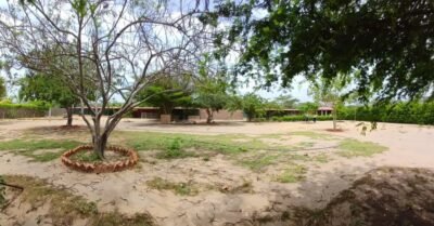 LOTE EN VENTA DETRAS DE UNIGUAJIRA