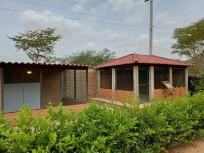 LOTE EN VENTA DETRAS DE UNIGUAJIRA