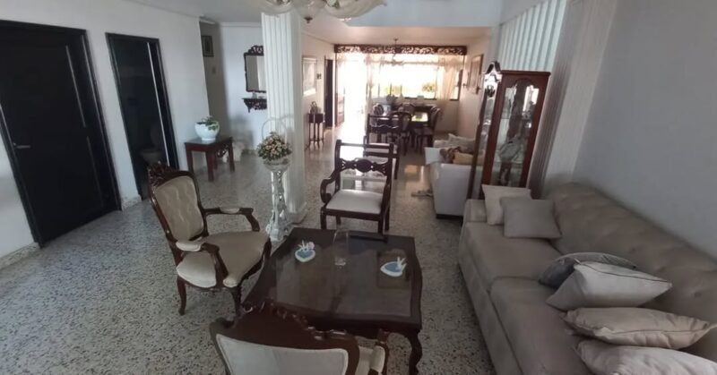 CASA EN VENTA EN EL LIBERTADOR