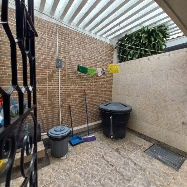 CASA EN ARRIENDO EN CENTRO