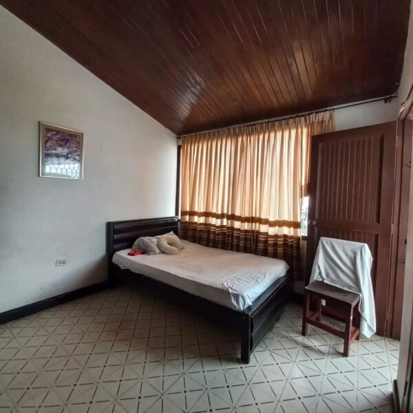 CASA EN ARRIENDO EN CENTRO