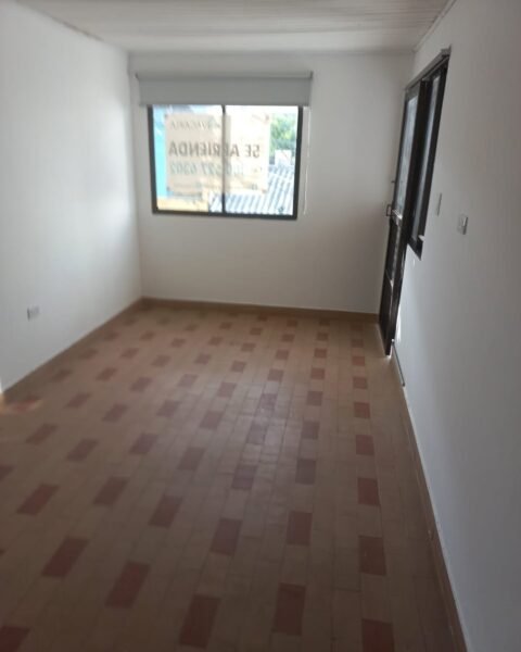APARTAESTUDIO EN ARRIENDO EN CENTRO