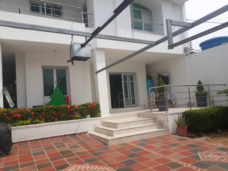 CASA EN ARRIENDO EN JOSE ANTONIO GALAN