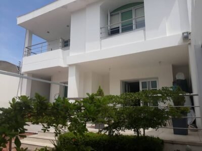 CASA EN VENTA EN JOSE ANTONIO GALAN