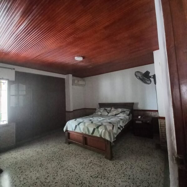 CASA EN VENTA EN JOSE ANTONIO GALAN