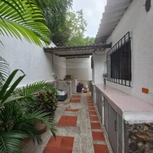 CASA EN VENTA EN JOSE ANTONIO GALAN