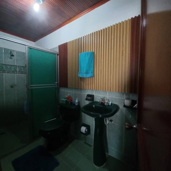 CASA EN VENTA EN JOSE ANTONIO GALAN