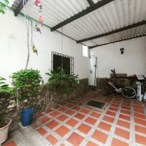 CASA EN VENTA EN JOSE ANTONIO GALAN