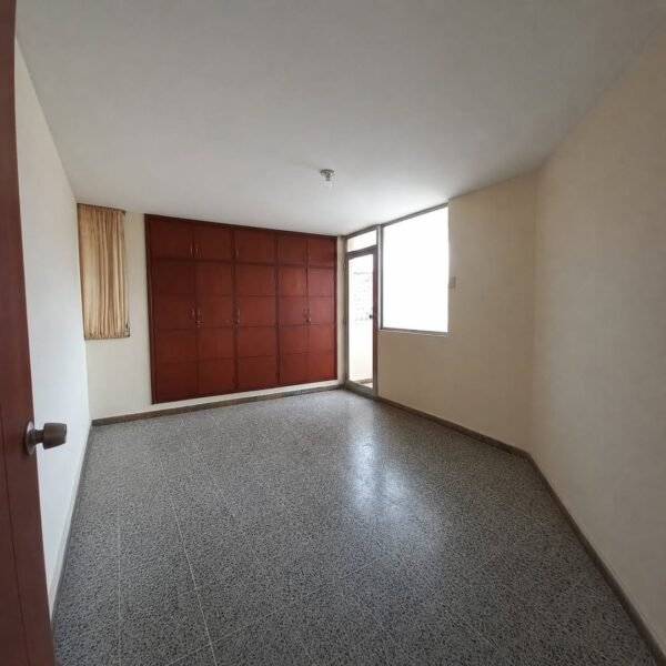 SE VENDE CASA